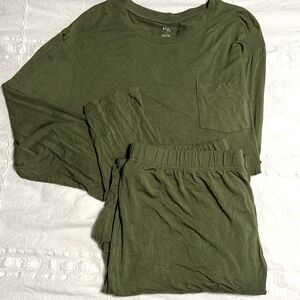 Men’s Kyte Baby pajamas